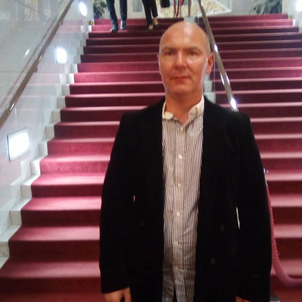 modelka s ID 01010BUH4S p021