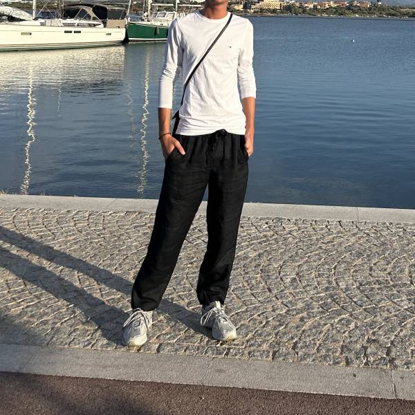 modelka s ID 01010OS8VJ p031