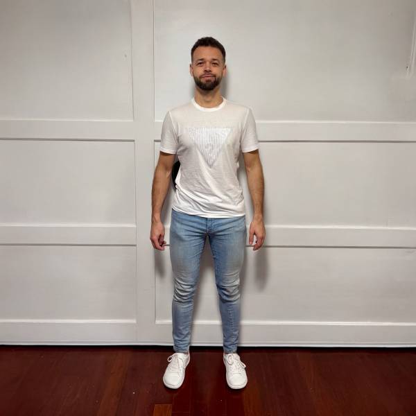 modelka s ID 010112DLIB p031