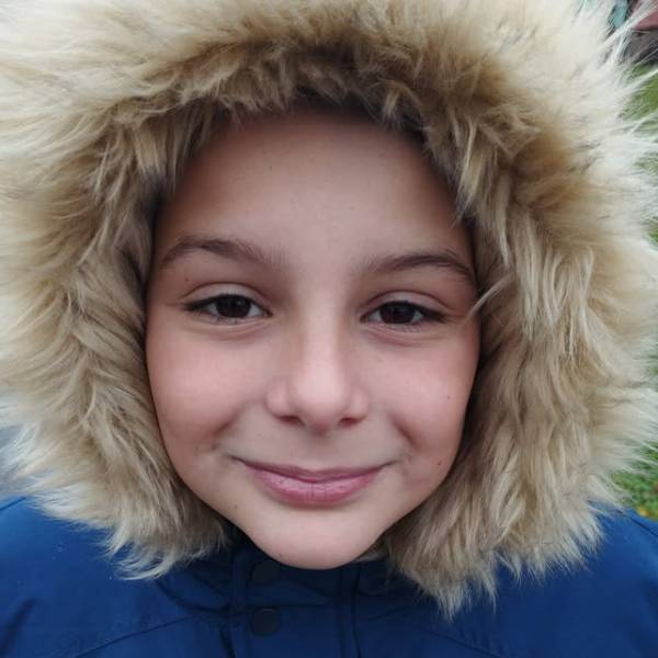 modelka s ID 01011VBYLS p021