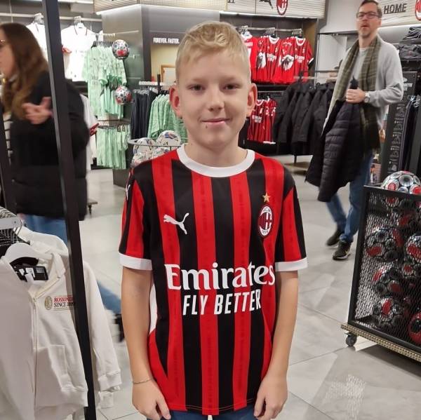 modelka s ID 010127RTEJ p031