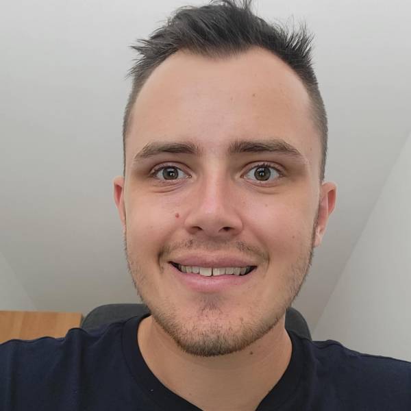 modelka s ID 01012A13GJ p021