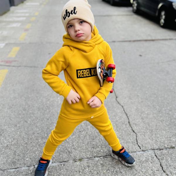 modelka s ID 01012UR6PV p031