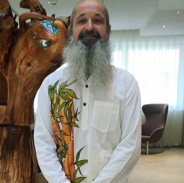 modelka s ID 01012VL7TR p031