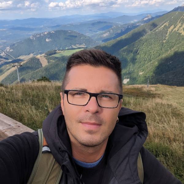 modelka s ID 010136XN2N p021