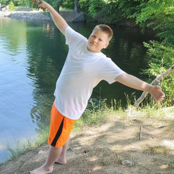 modelka s ID 01013QI0VD p031