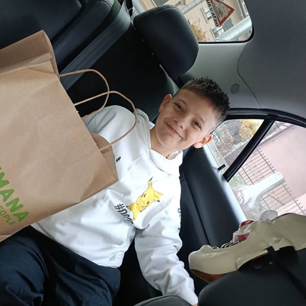 modelka s ID 010145TN7Y p021