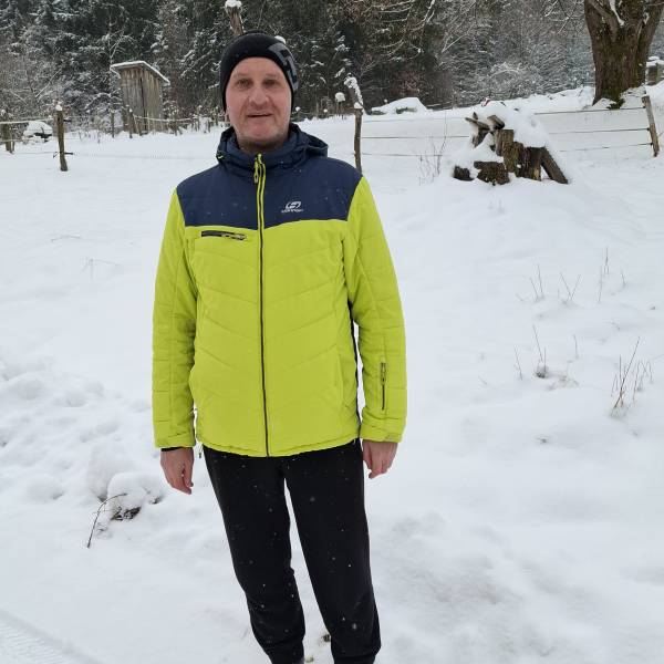 modelka s ID 010147SHK0 p031