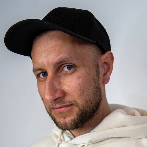 fotografia p012 profilu 01014KY9KK