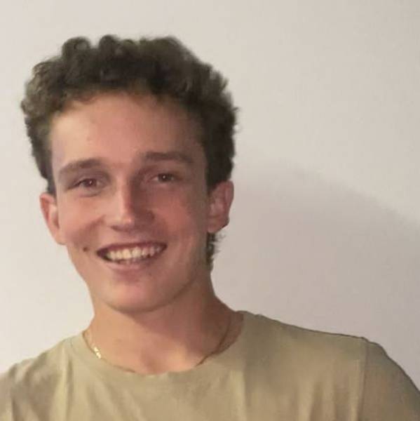 modelka s ID 01014TF2W6 p021