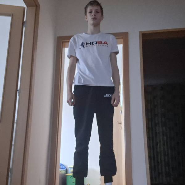 modelka s ID 010153WRMJ p031