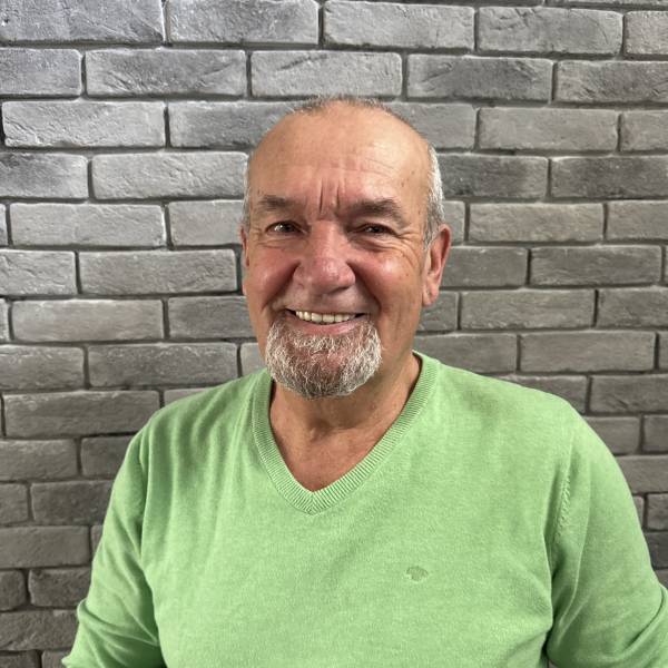 modelka s ID 01015GUUAF p021