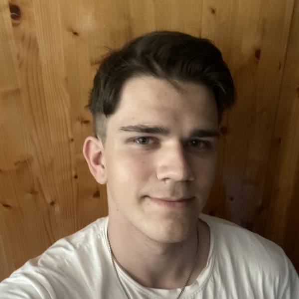 modelka s ID 01015LXWJB p021