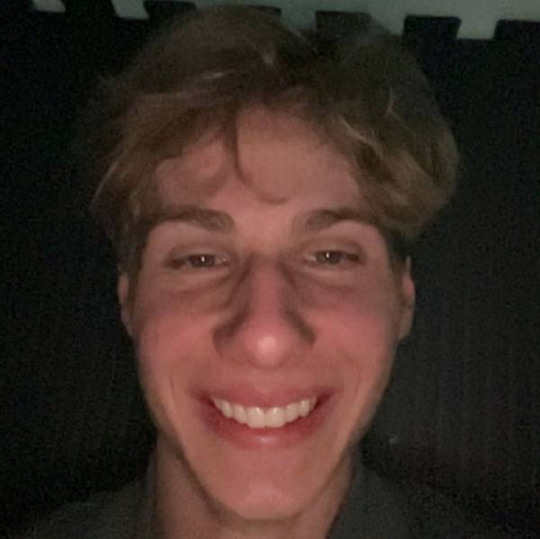 modelka s ID 010169F17B p021