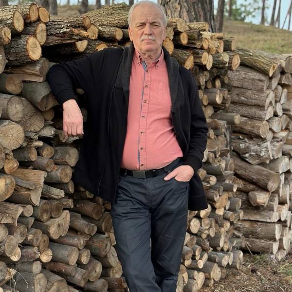 modelka s ID 01016JYXOE p031