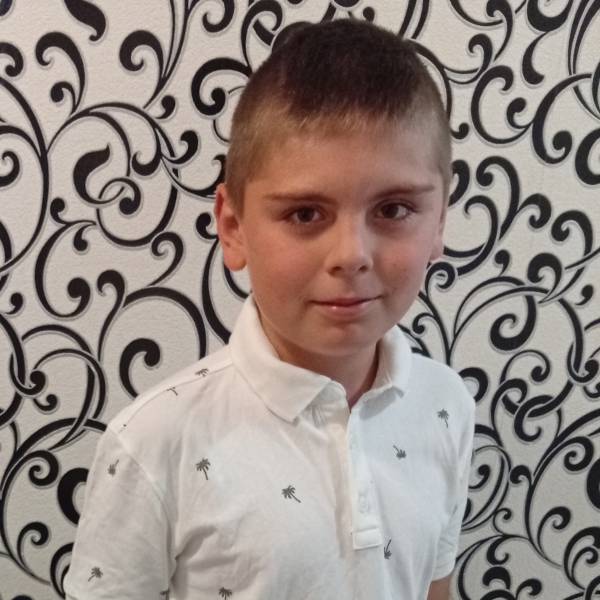 modelka s ID 01016V1WVC p031