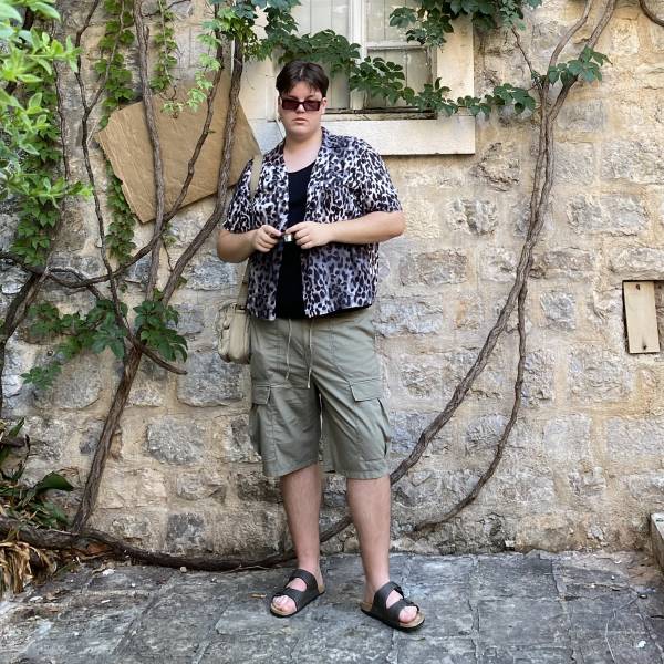 modelka s ID 01016XHOYJ p031