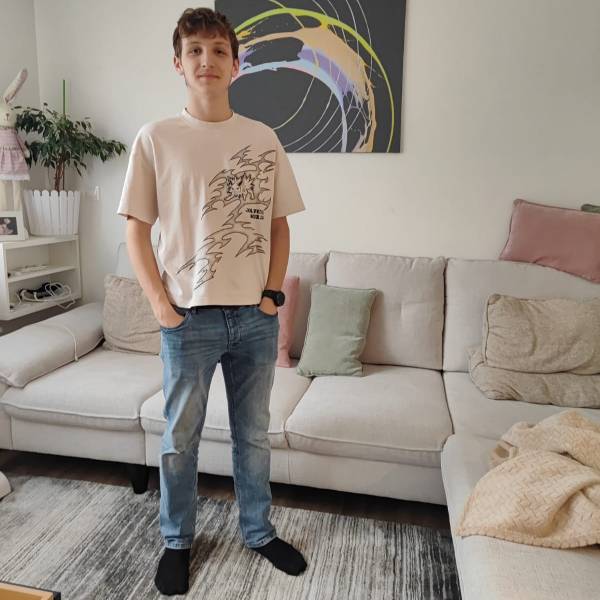 modelka s ID 0101782HC7 p031