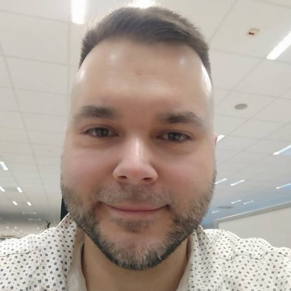 modelka s ID 0101784CH4 p021