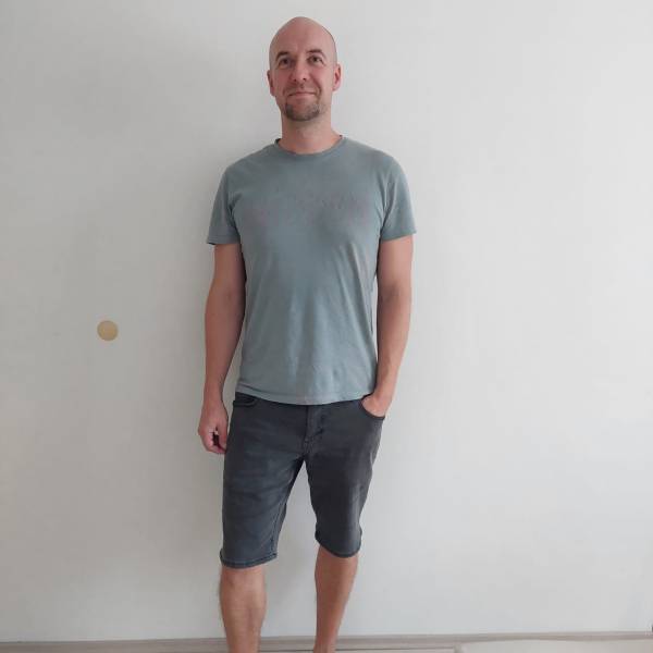 modelka s ID 01017A6JWE p031