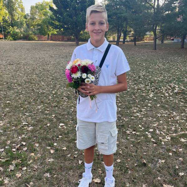 modelka s ID 01017CAPN0 p031