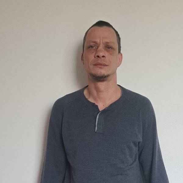 modelka s ID 01018DWQZX p031