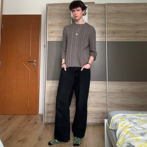 modelka s ID 01018EX5L5 p031