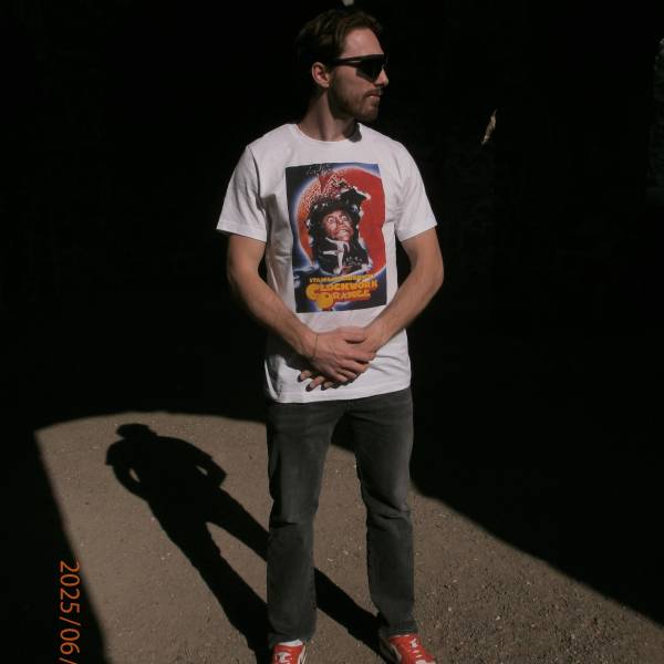 modelka s ID 01018UIYGN p031