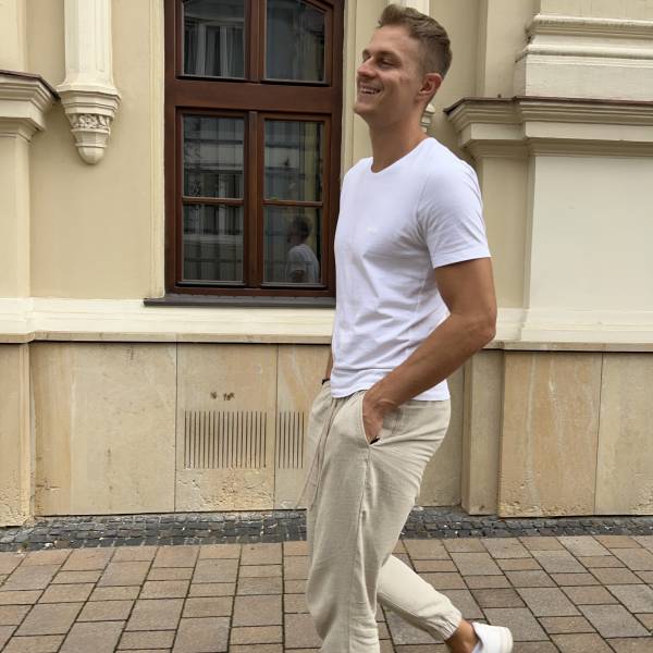 modelka s ID 010191YT6A p031