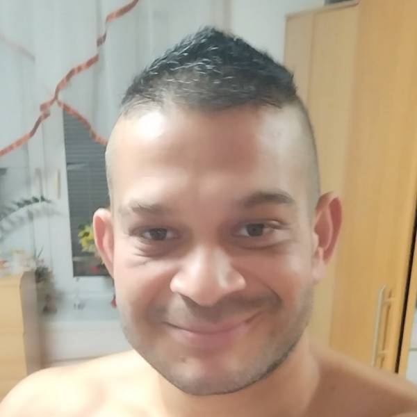 modelka s ID 01019BJ939 p021