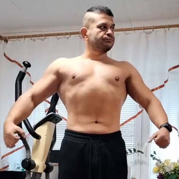 modelka s ID 01019BJ939 p031