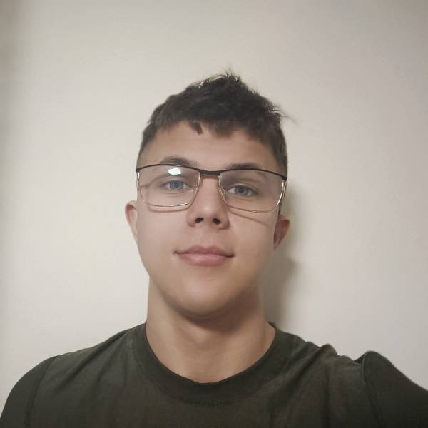 modelka s ID 01019XCVFE p021