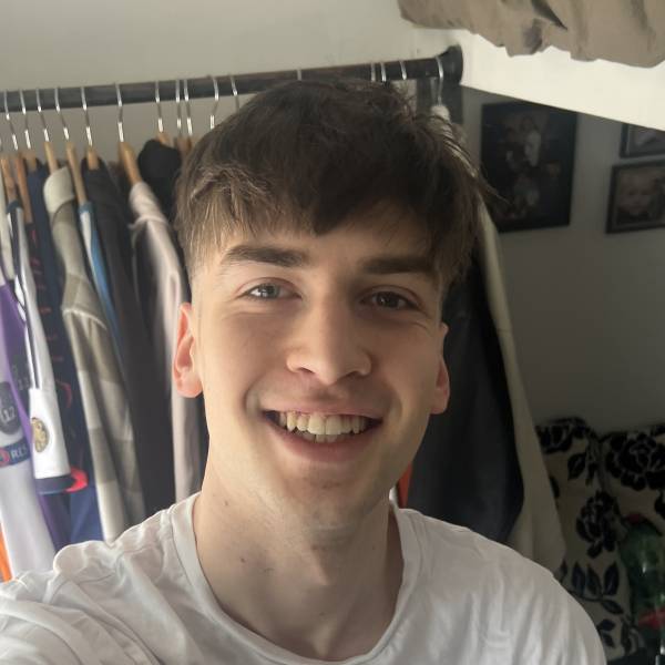 modelka s ID 0101AIJAXS p021