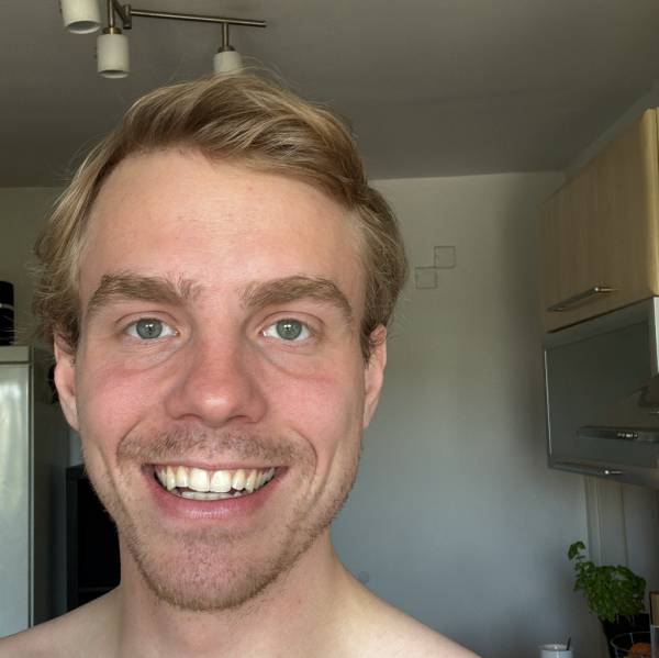 modelka s ID 0101AOVO1Y p021