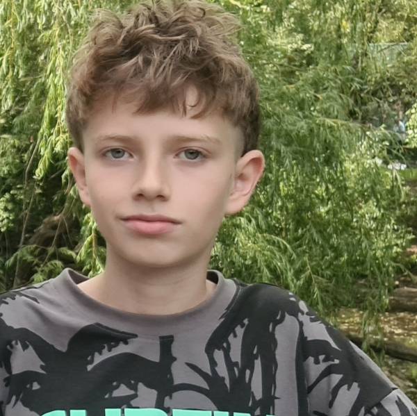 modelka s ID 0101BIZRUX p021