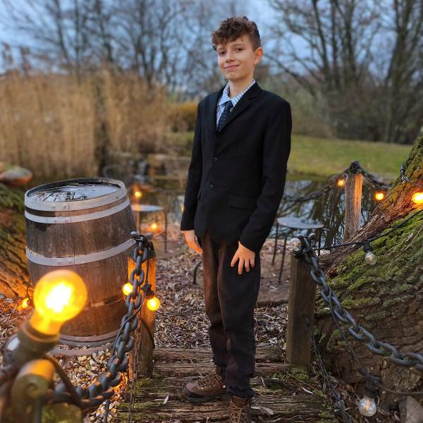 modelka s ID 0101BIZRUX p031