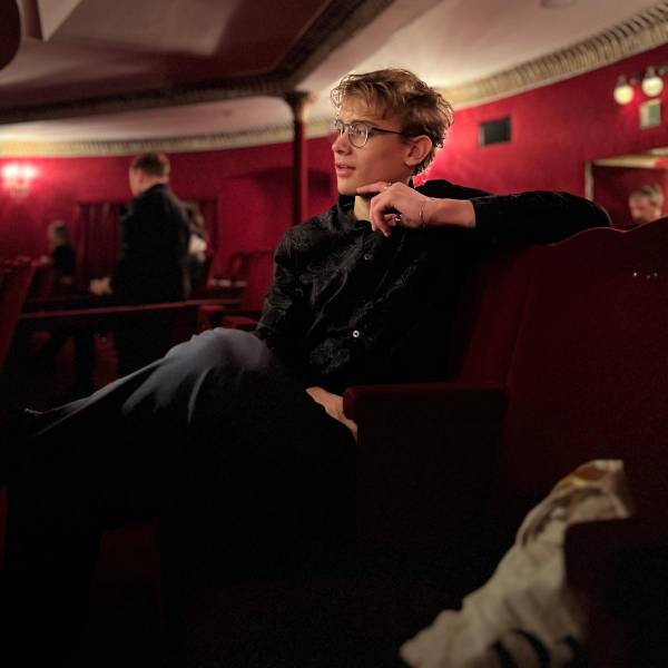 fotografia p012 profilu 0101BTGV64