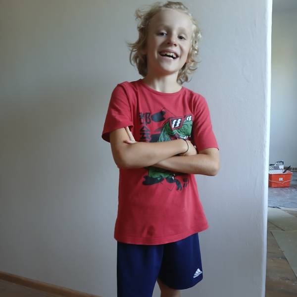 modelka s ID 0101C2GW61 p031