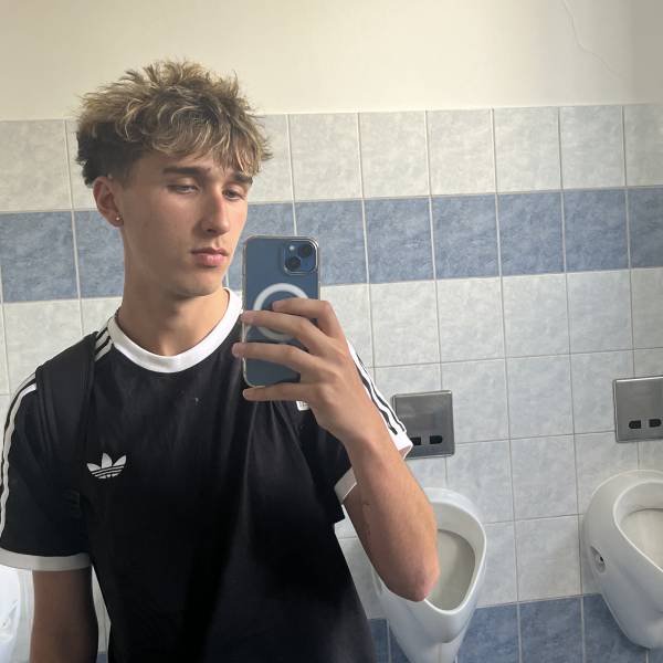 fotografia p012 profilu 0101C8IABV