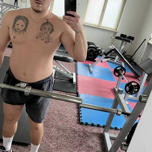 modelka s ID 0101CEBETH p031