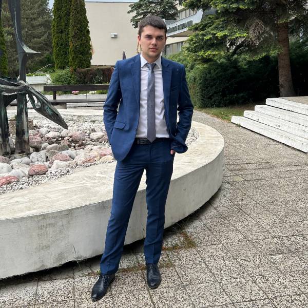 modelka s ID 0101CEY0W2 p031