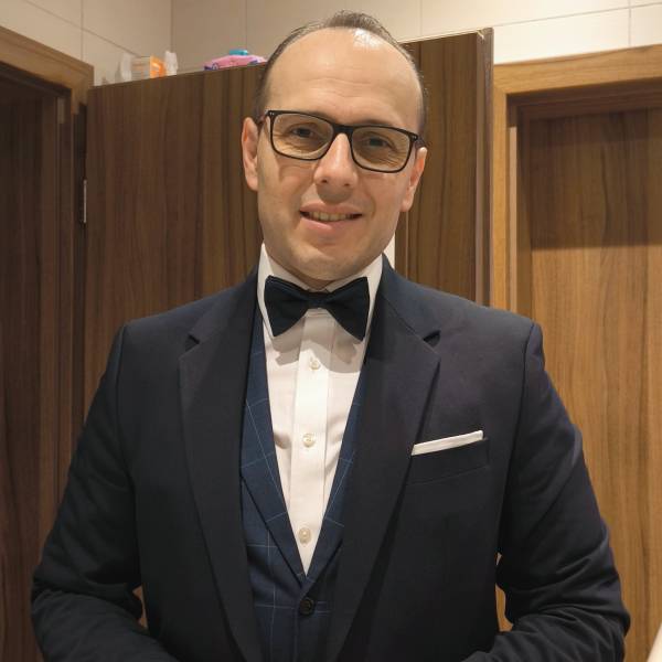 modelka s ID 0101CWWH5U p031