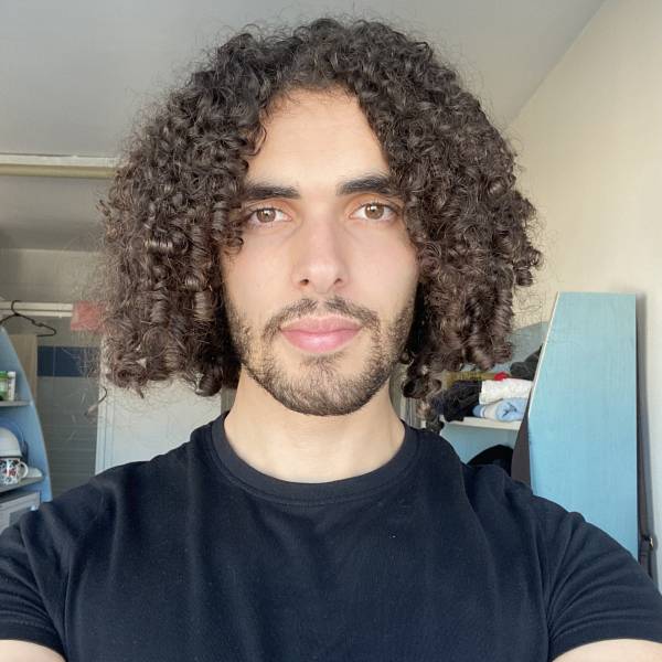 modelka s ID 0101D6CPXR p021