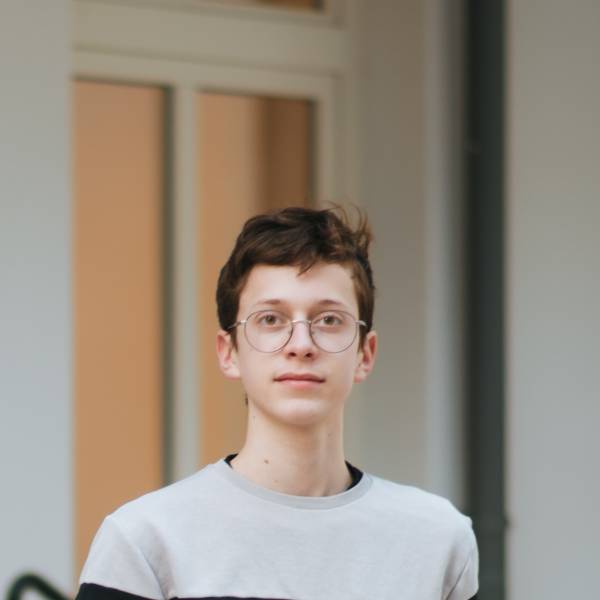 modelka s ID 0101DIVBJL p021