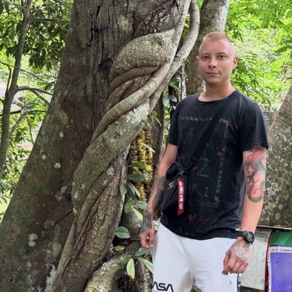 modelka s ID 0101DUCPQC p031