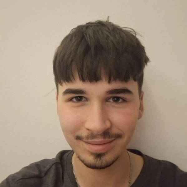 modelka s ID 0101ED28CU p021