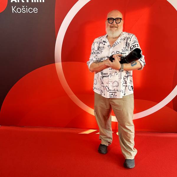 modelka s ID 0101EFC6WR p031