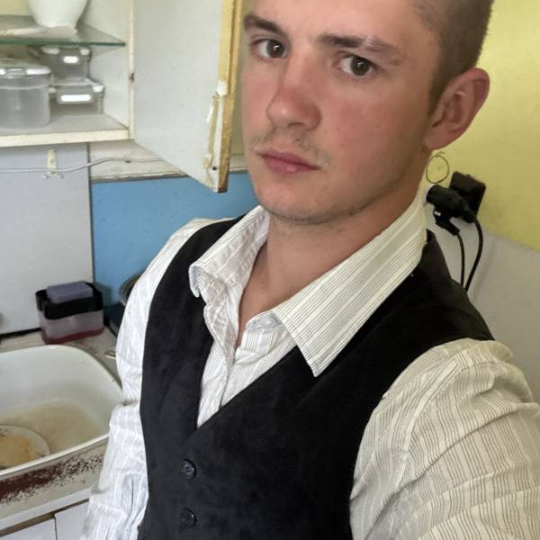 fotografia p012 profilu 0101EHYPTT