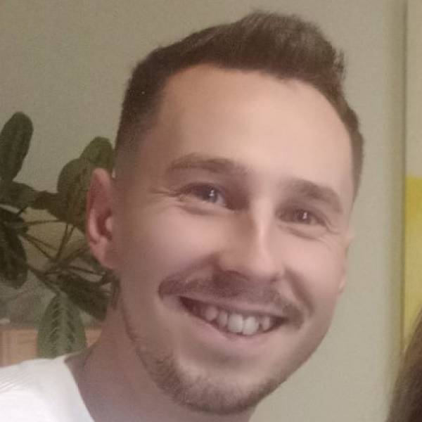 modelka s ID 0101ER23N1 p021