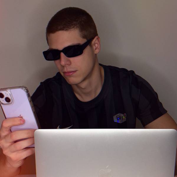 fotografia p014 profilu 0101EYRKQW